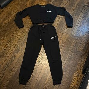Maniere de Voir jogger set